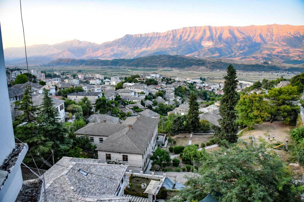 Hotel Sofra Gjirokaster Luaran gambar