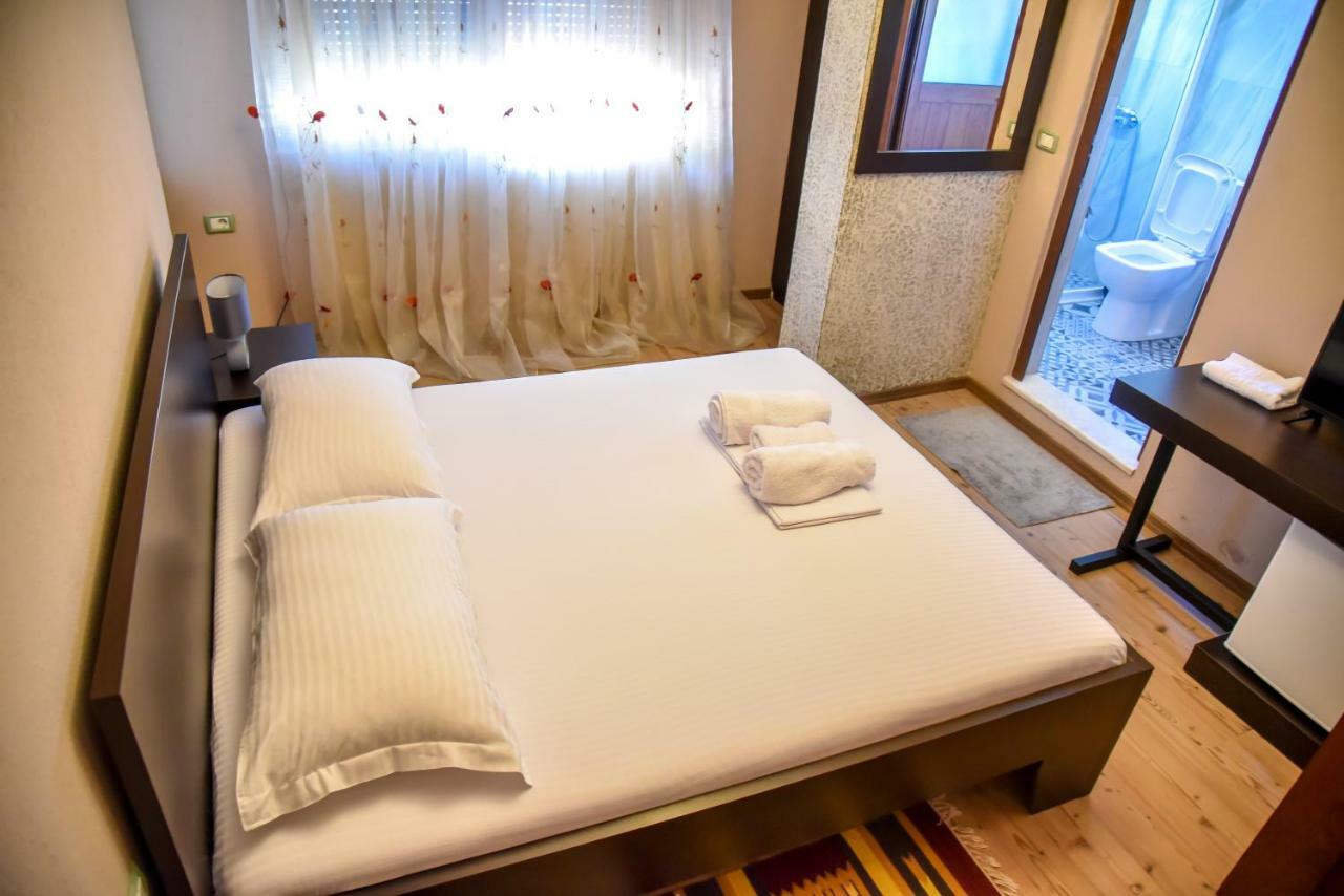 Hotel Sofra Gjirokaster Luaran gambar