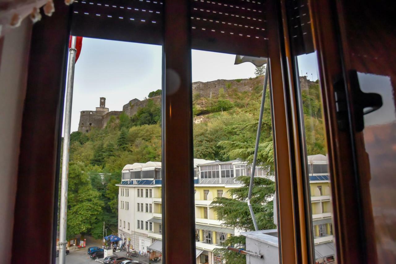 Hotel Sofra Gjirokaster Luaran gambar