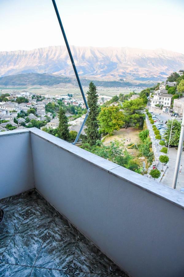 Hotel Sofra Gjirokaster Luaran gambar