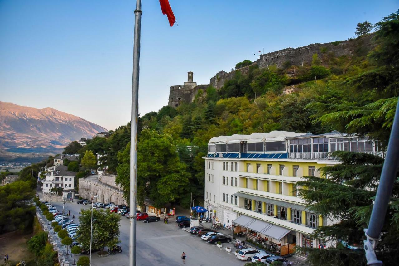Hotel Sofra Gjirokaster Luaran gambar